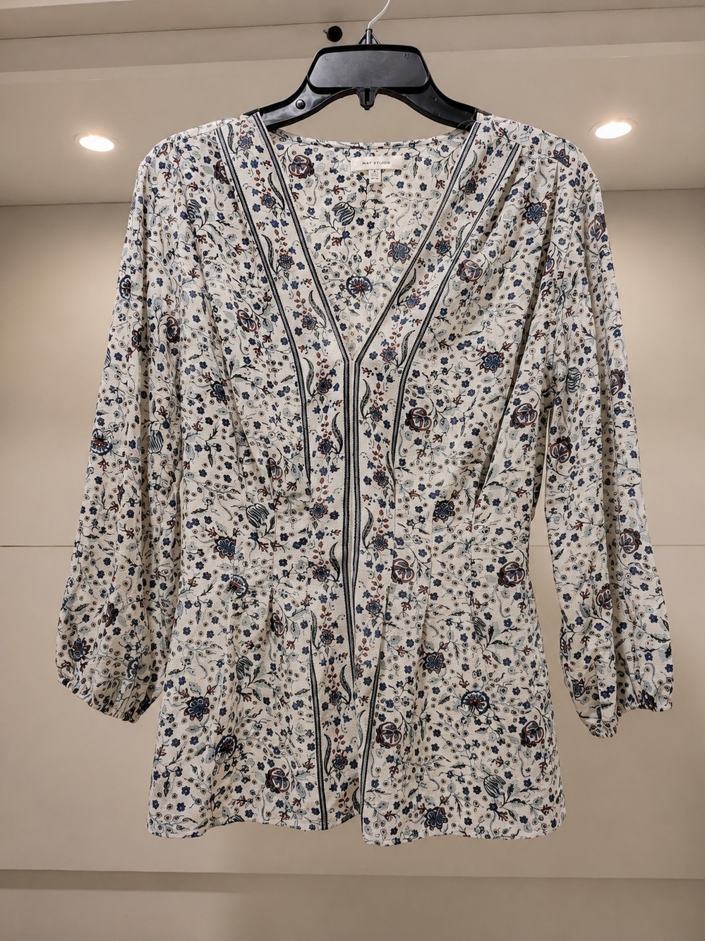 Floral Print V-Neck Blouse Contrast Trim Long Sleeve Boho Top